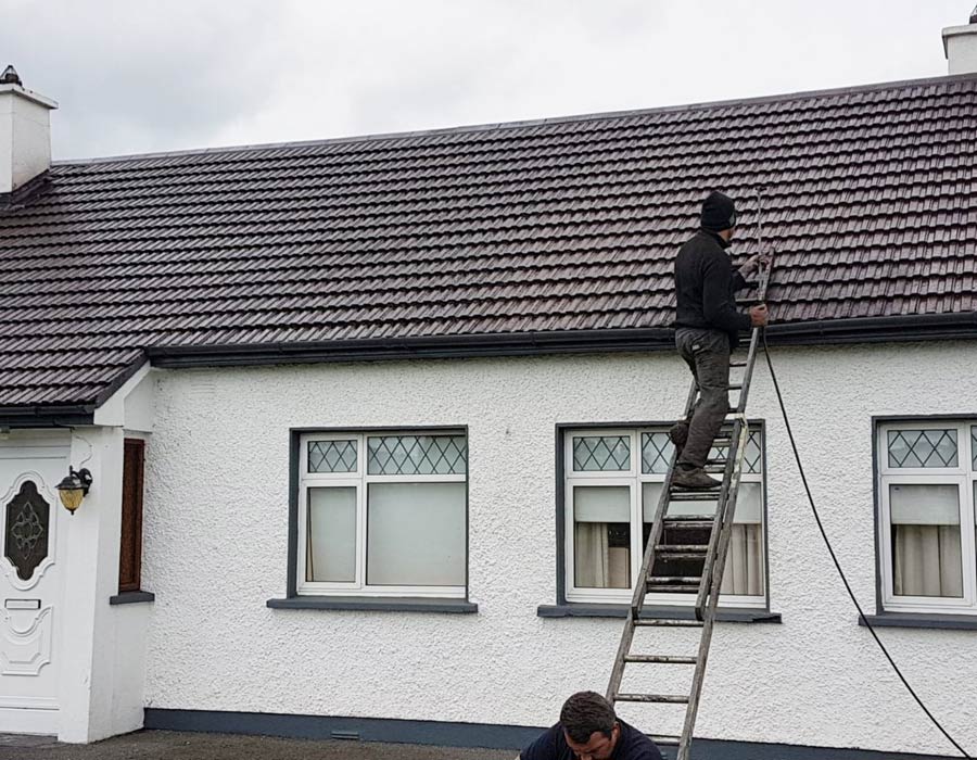 house roof painting